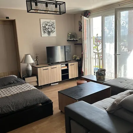 Chez Marianne Апартаменты *